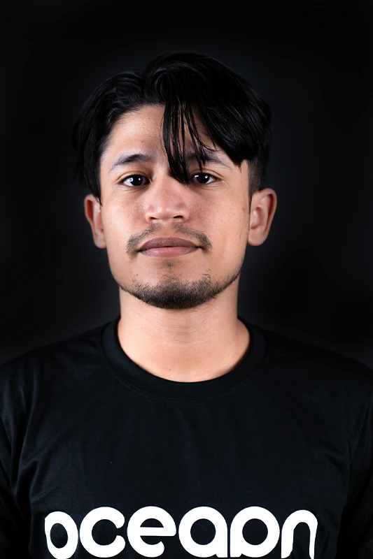 O Alexandre Pereira que tem o cargo de Desenvolvedor Web